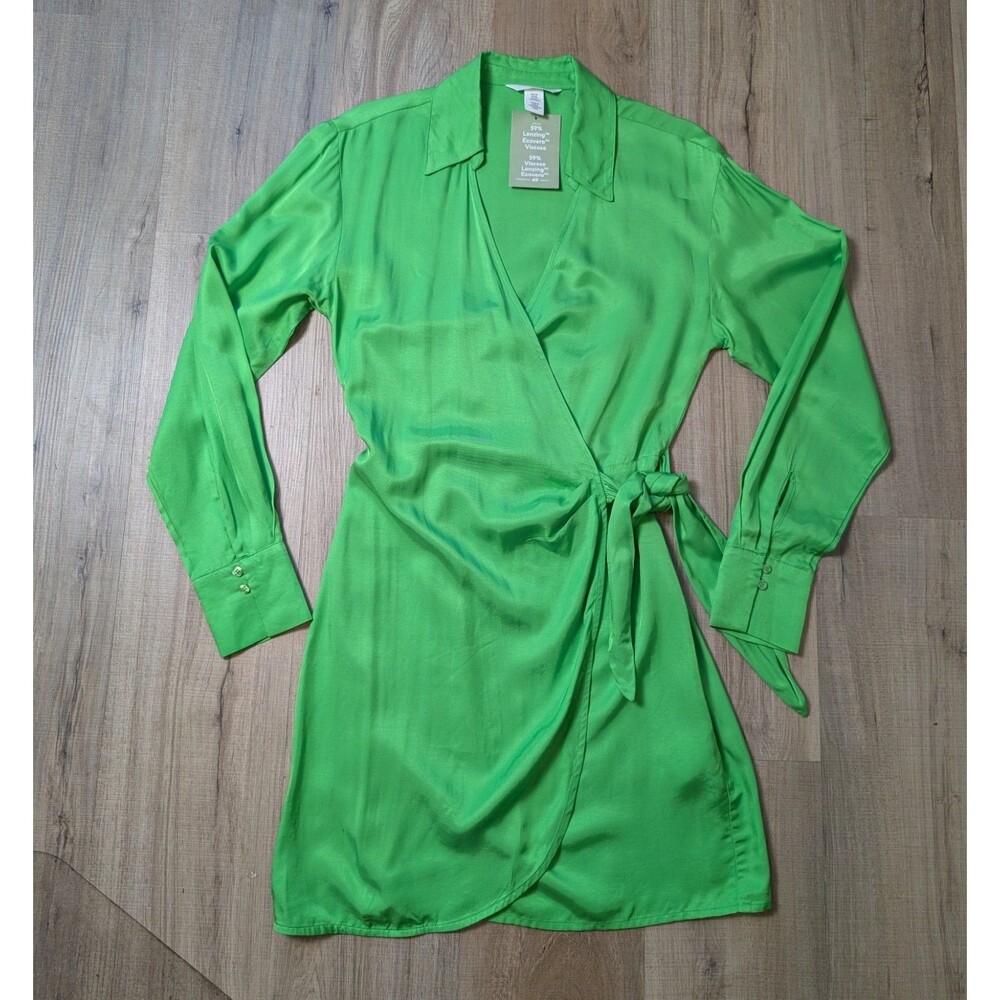 NWT H&M Size XS Wrap Dress Long Sleeve Kelly Green Viscose Satin Cocktail Chic - Picture 11 of 12